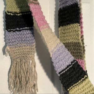 Old navy skinny knitted scarf